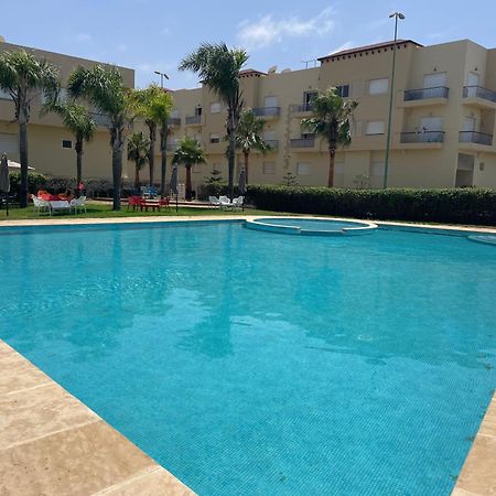 Appartement Meuble Residence Fermee Avec Piscine Sidi Rahal  Exterior foto